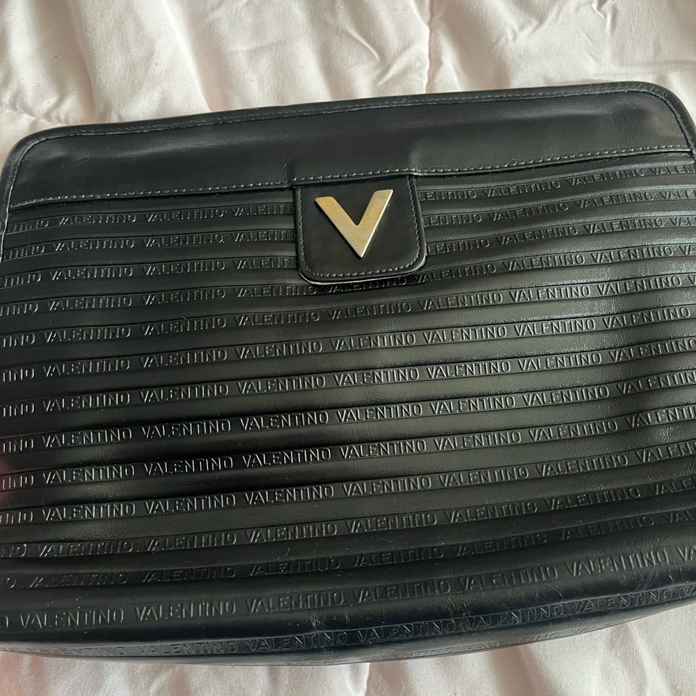Authentic Valentino clutch (Vintage)